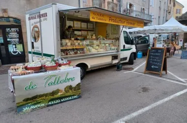 Produits du GAEC Tallobre sur le marché